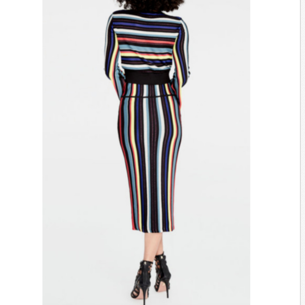 Pencil Skirt w/Crop Top Multi Color W/Shimmer - Picture 2 of 7